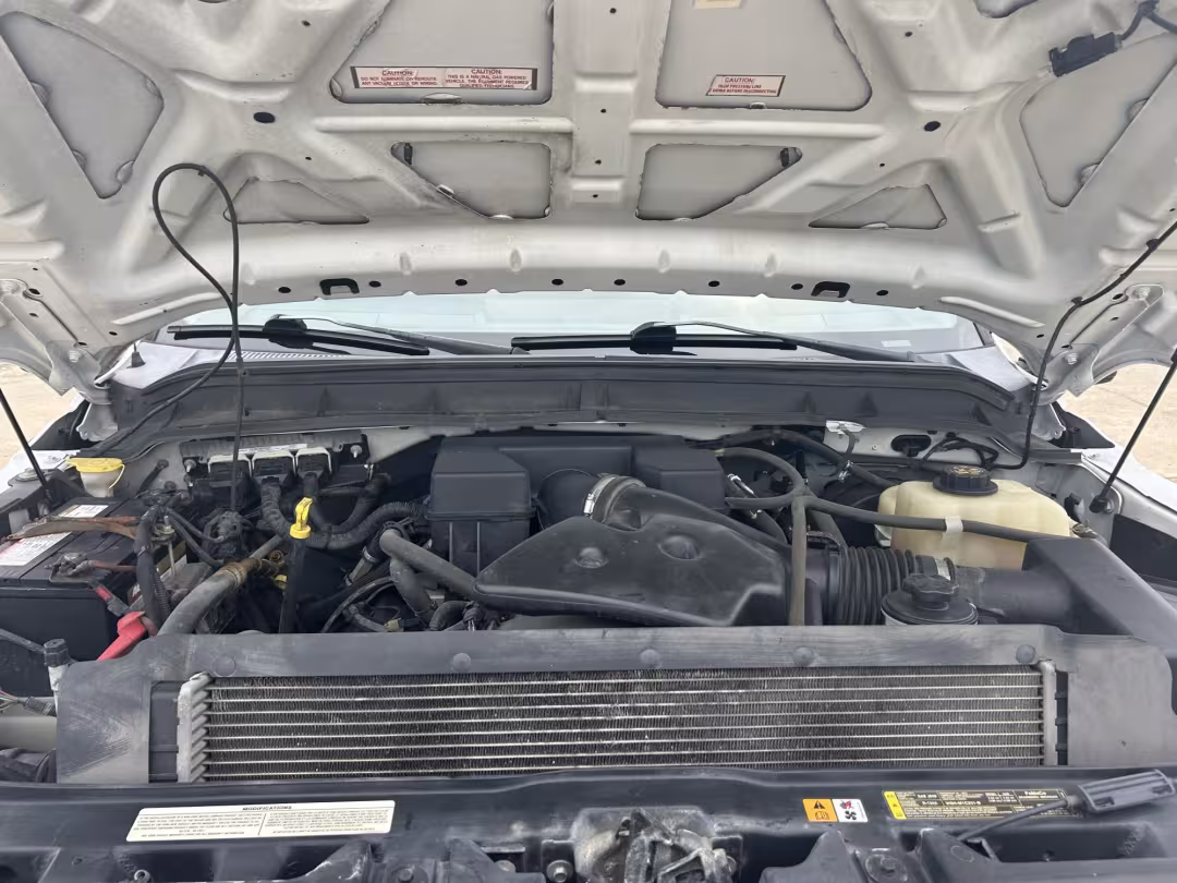 2013 Ford F-250 SD - 1FTBF2A69DEB82361 - Image #24